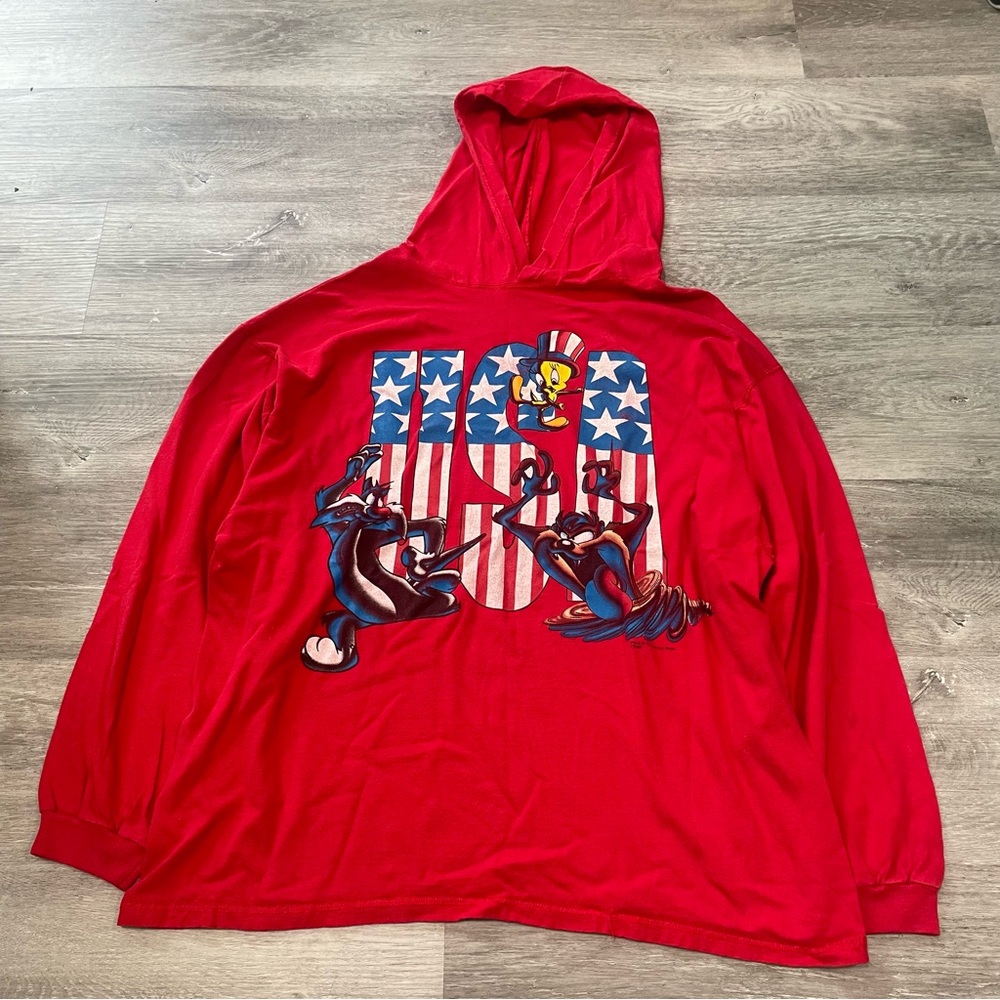 1997 Warner Brothers Looney Tunes USA Red Hooded Long Sleeve Shirt Size XL